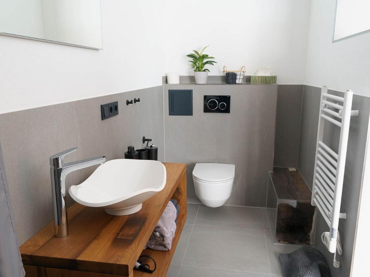 Hummel Apartment